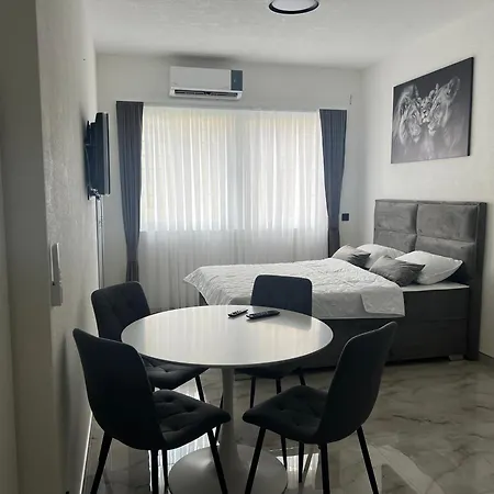 Mam Centar Free Parking Apartment